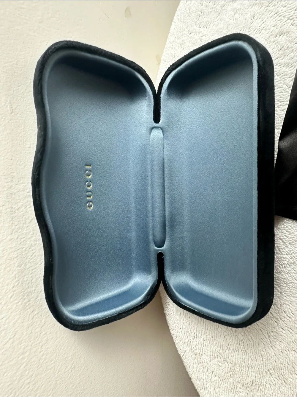 Gucci Black Velvet Eyewear Case with Drawstring Pouch